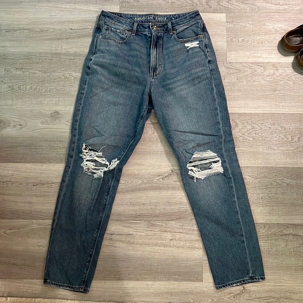 American Eagle Mom Jean Size 6 Regular